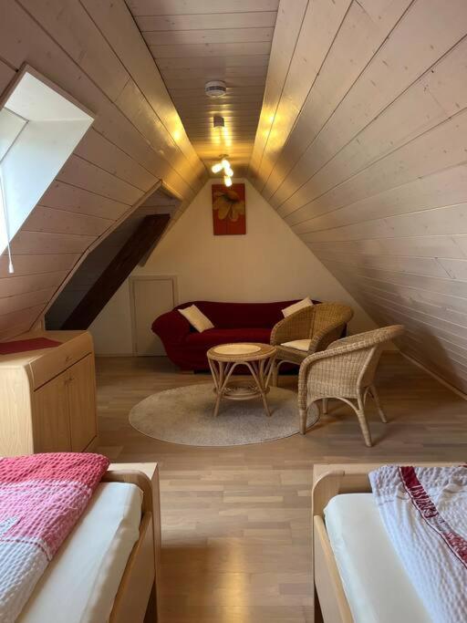 Loewen Apartment *